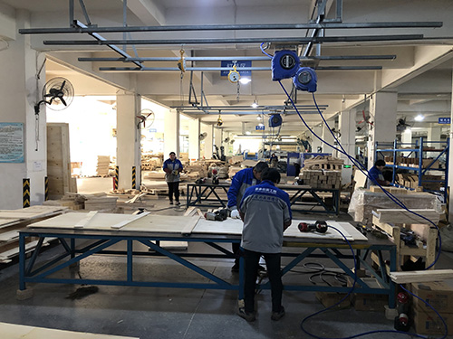 南通工業(yè)包裝箱運(yùn)輸裝卸過程中注意